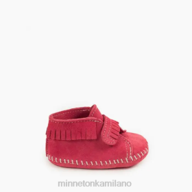 Minnetonka Italia - Minnetonka Bootie con cinturino anteriore rosa caldo bambini 8B28487 calzature